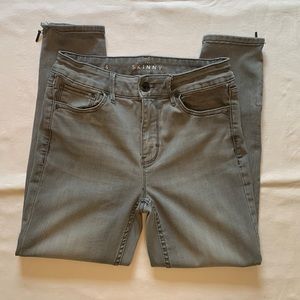 White House Black Market High-Rise Skinny Crop Jeans